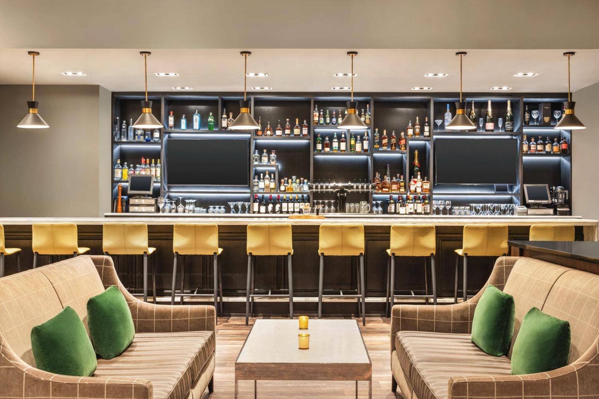 Hilton Philadelphia City Avenue Екстер'єр фото